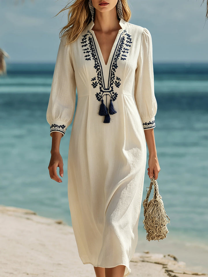 Midi dress in ecru cotton and linen embroidered in blue, ethnic seaside resort style