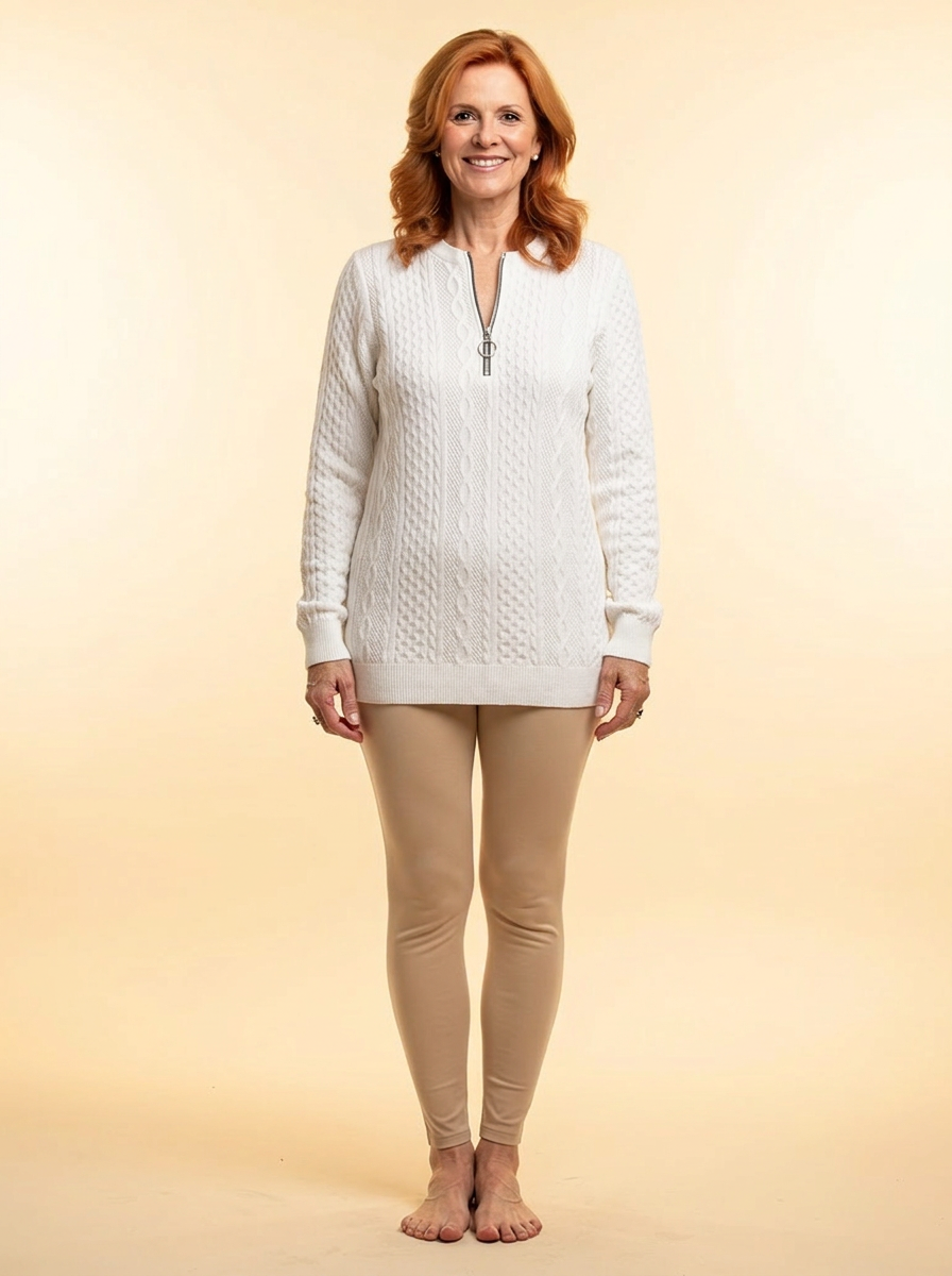 Amalie | Zip-up cable knit sweater
