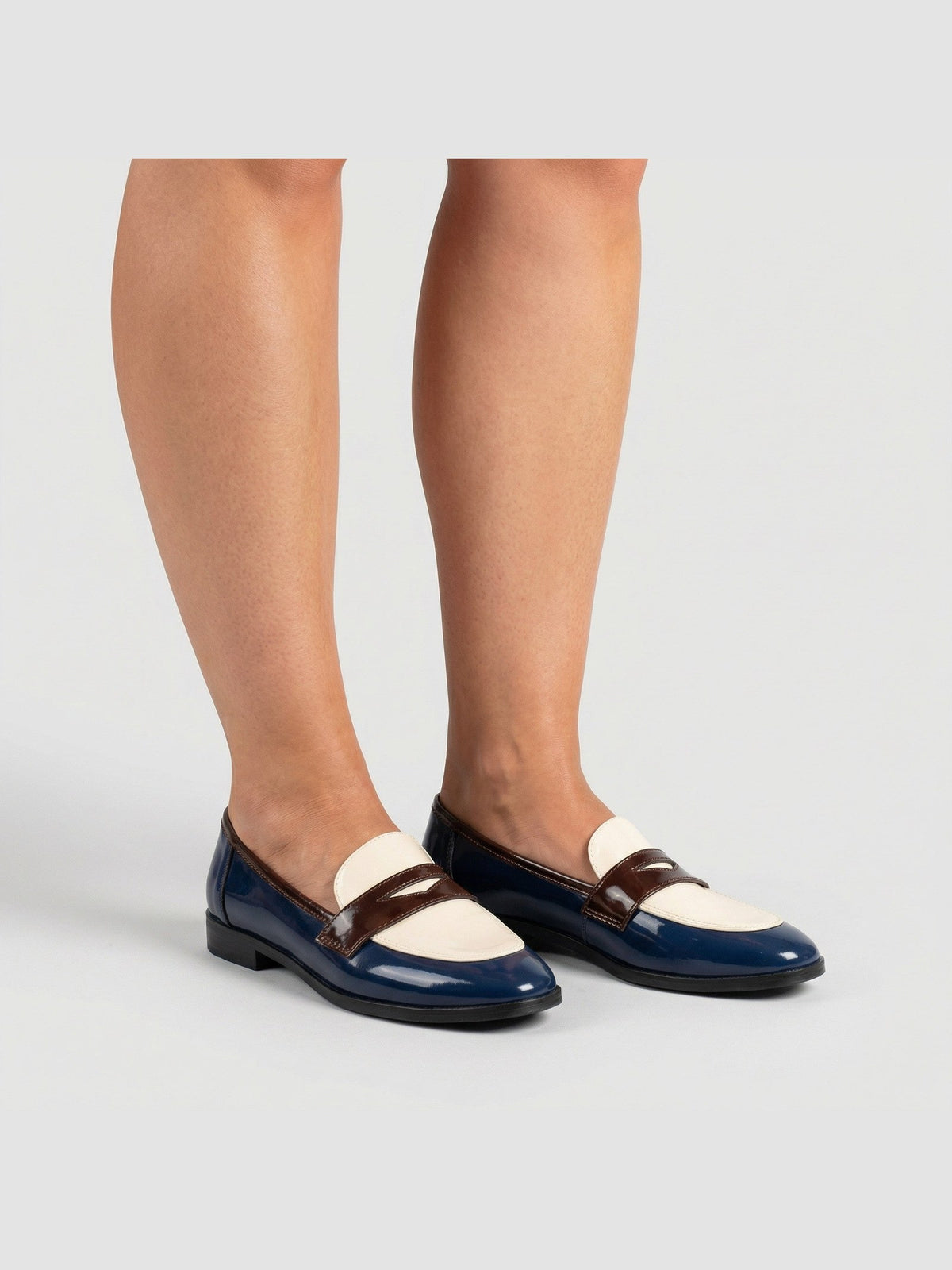 Claudia | Elegant Moccasins
