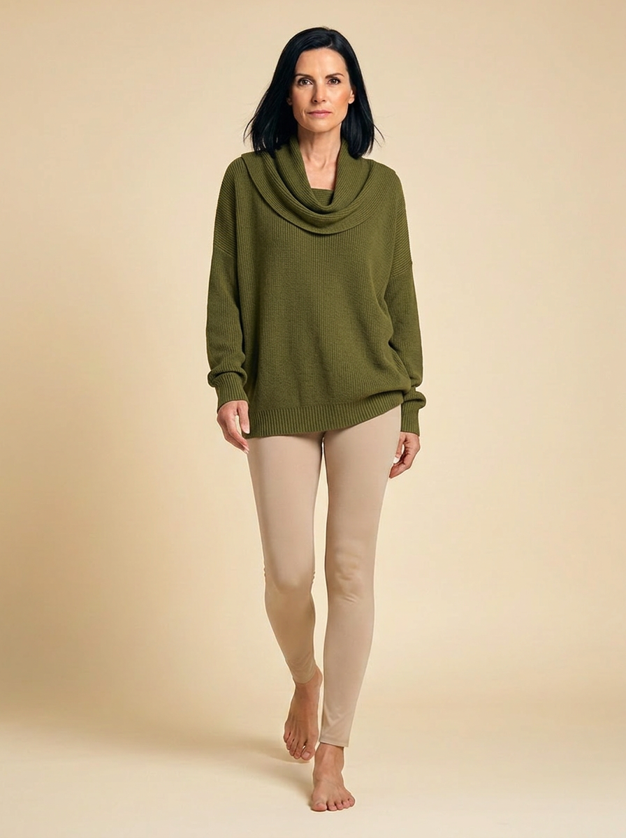 Eloise - Classic Sweater