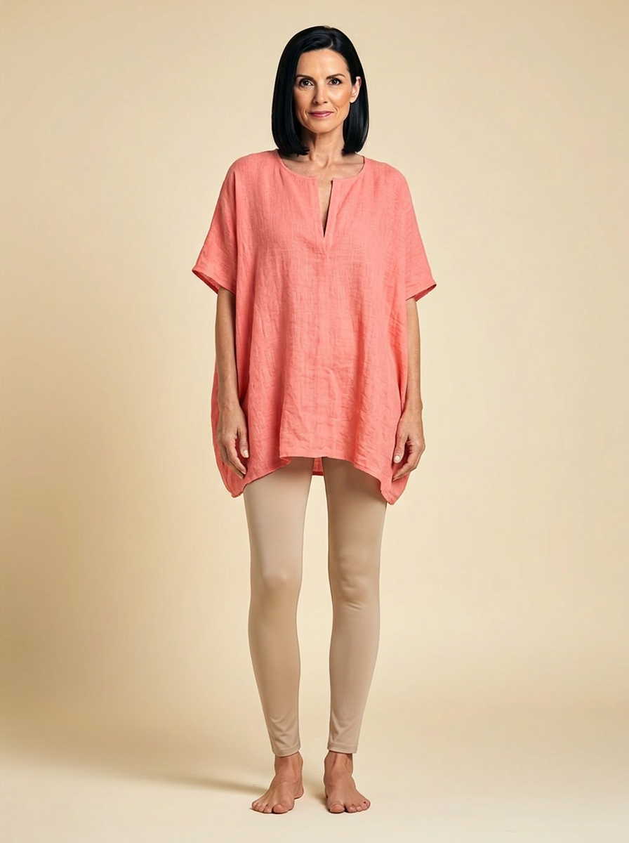 Lucie | Blouse with Playful Neckline